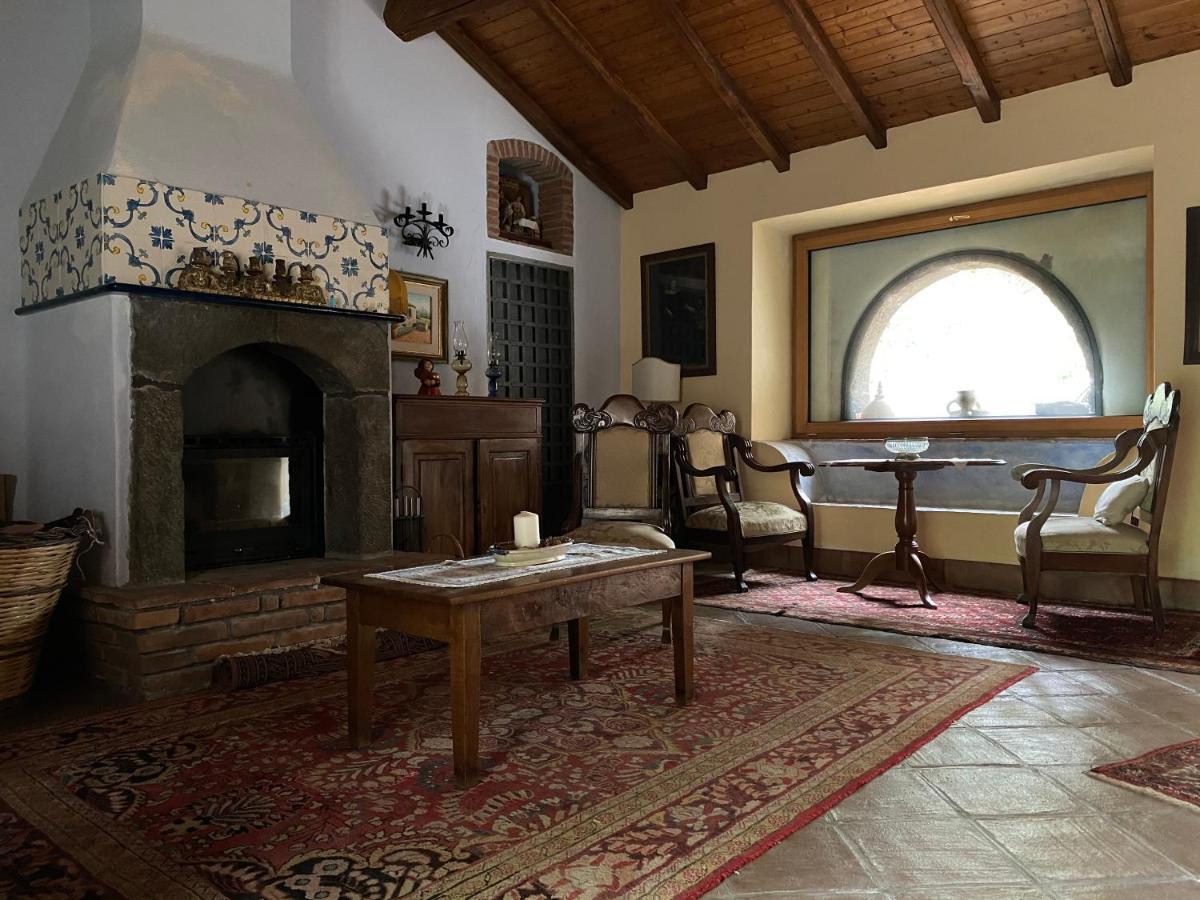 Bed&Breakfast Il Glicine Piedimonte Etneo Exterior foto