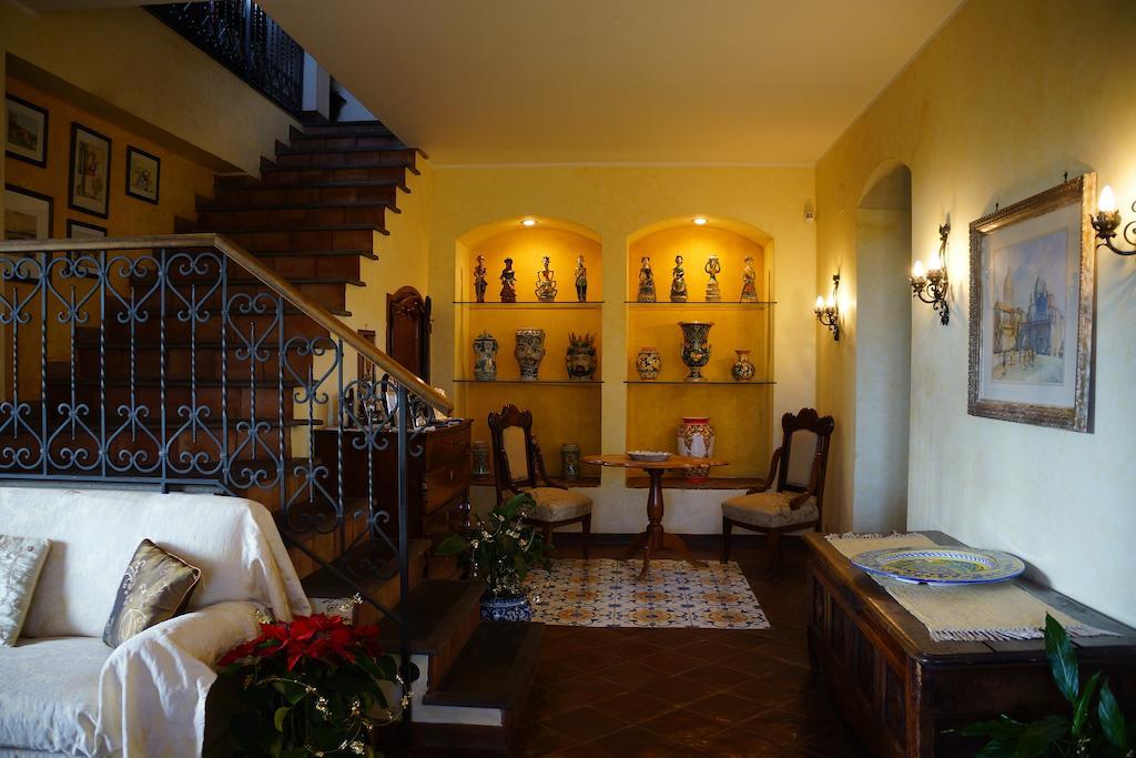 Bed&Breakfast Il Glicine Piedimonte Etneo Exterior foto
